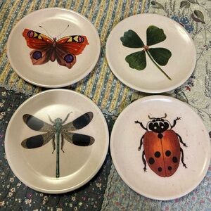 Nature-Inspired Dinnerware Set - Cream Set of 4 6”